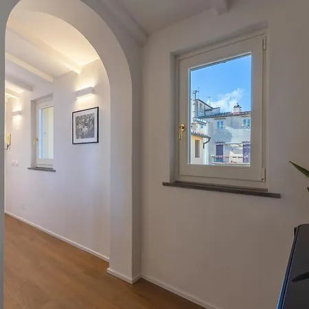 公寓 Dora Penthouse Uffizi View