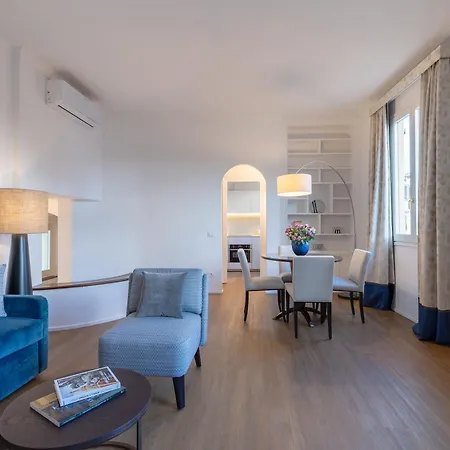 Dora Penthouse Uffizi View * 佛罗伦萨