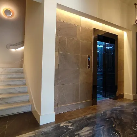 公寓 Dora Penthouse Uffizi View